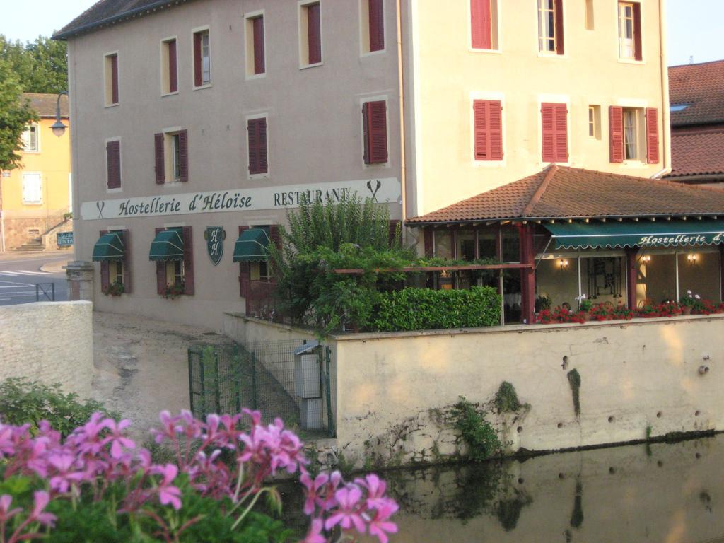 Hostellerie D'Heloise Cluny Exteriér fotografie